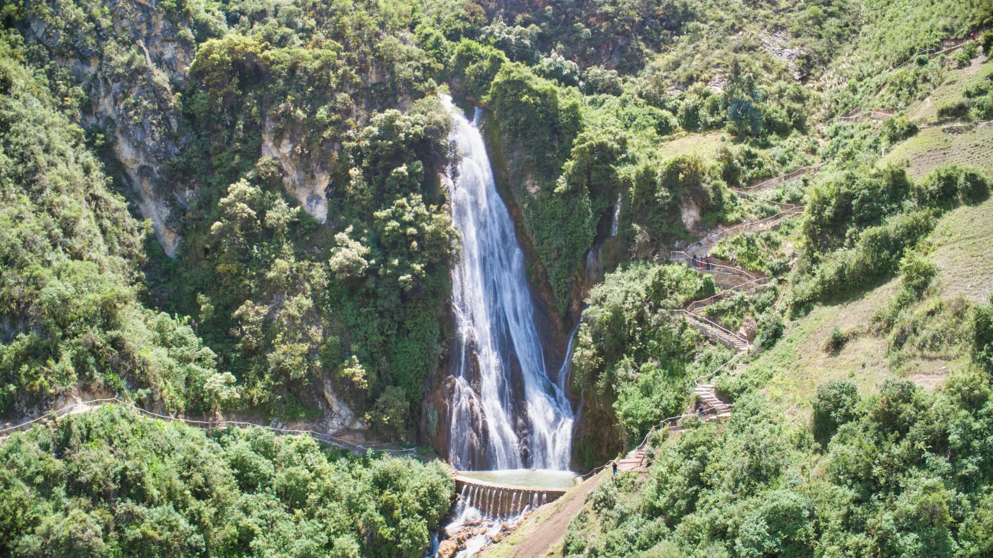 Catarata Lágrima de Doncella en Chugay